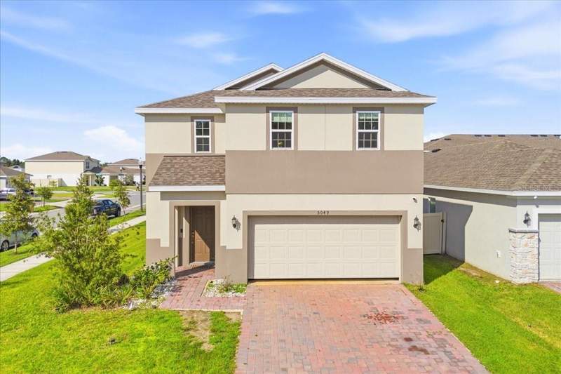5049 BLUE HAMMOCK COURT home for sale in Cypress Hammock