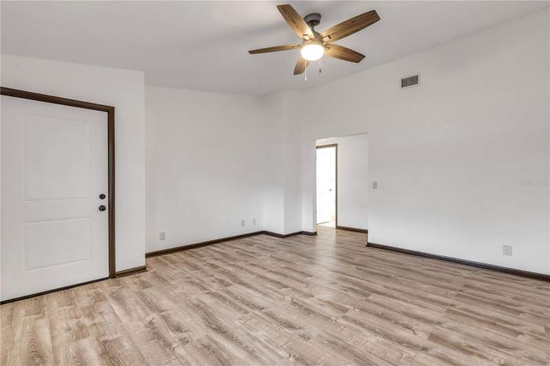 2 bedroom Single Family Residence at 2948 India Palm Drive, Florida Shores, Edgewater — photo 5