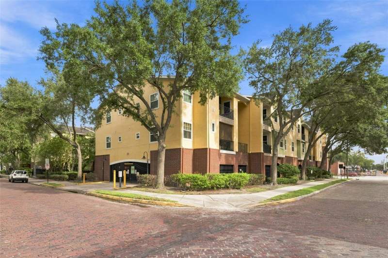 2010 E PALM AVENUE #14320 home for sale in The Quarter At Ybor