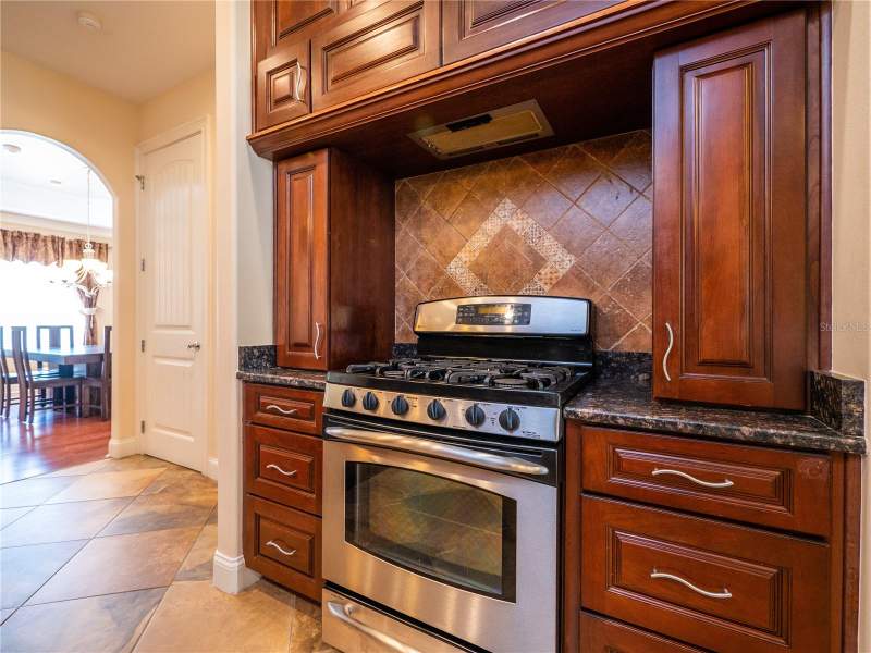 4 bedroom Single Family Residence at 1719 SW 27th Place, White Oak Village Ph 02, Ocala — photo 4