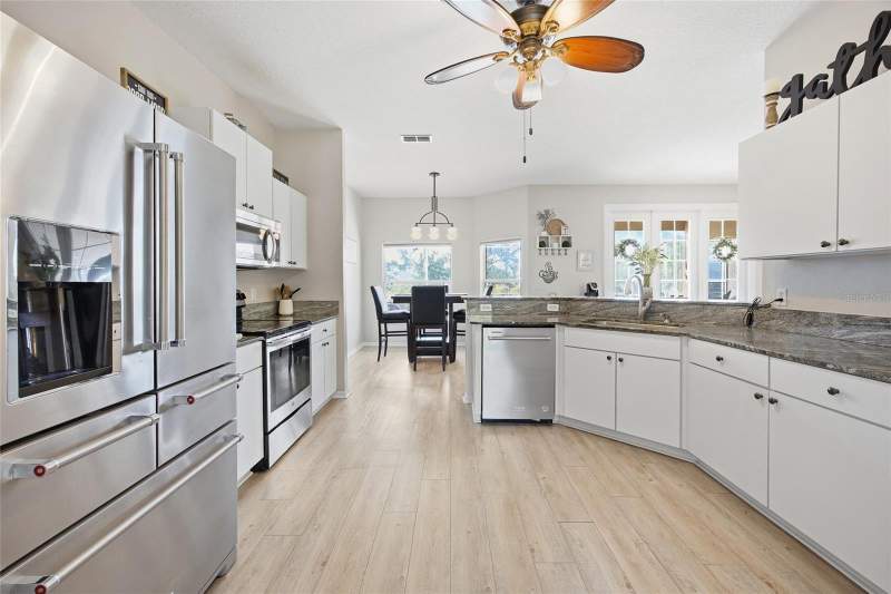 4 bedroom Single Family Residence at 11578 SW 50th Circle, Kingsland Country Estate, Ocala — photo 5