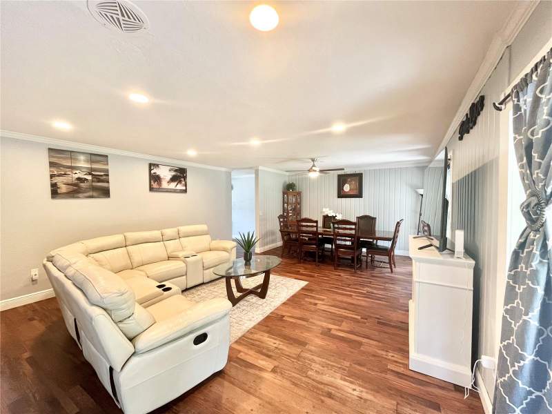 4 bedroom Single Family Residence at 4218 SE 14th Place, Castle Hills, Ocala — photo 4