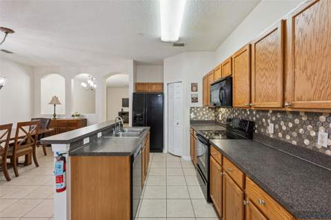 2820 Oakwater Drive, Kissimmee FL - photo 14 of 61