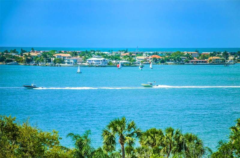 139 BLUFF VIEW DRIVE #407 home for sale in Port Belleair 3 Condos for Sale: 2 Units, Median $322K