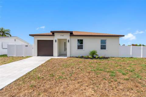 7141 Ivanhoe Drive, Port Richey FL - photo 6 of 43
