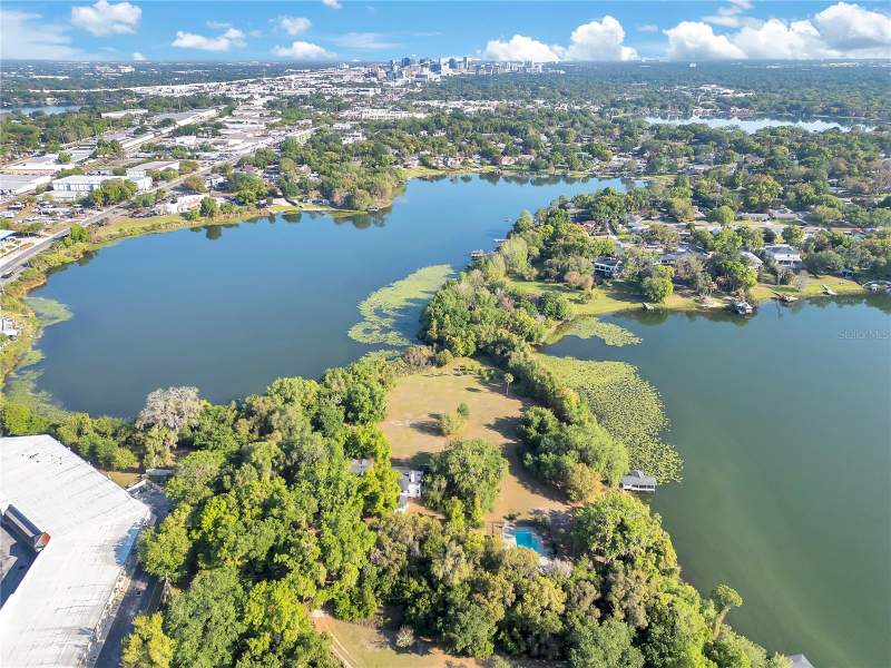 3 bedroom Single Family Residence at 4610 Oak Cove Lane, Randolph Land Allotment Fort G, Orlando — photo 3