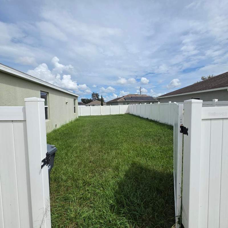 4 bedroom Single Family Residence at 356 Camellia Court, Poinciana Nbrhd 02 Village 08, Poinciana — photo 4