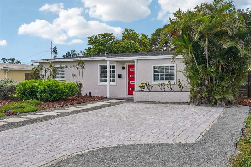 3 bedroom Single Family Residence at 784 87th Avenue, El Centro, St Petersburg — photo 2