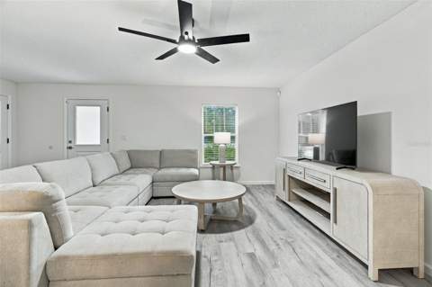 12151 Sora Avenue, Weeki Wachee FL - photo 17 of 48