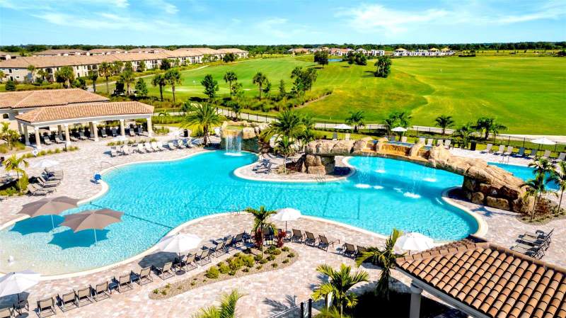 2 bedroom Condominium at 17510 Gawthrop Drive #204, Terrace IV At Lakewood National Ph I, Bradenton — photo 3
