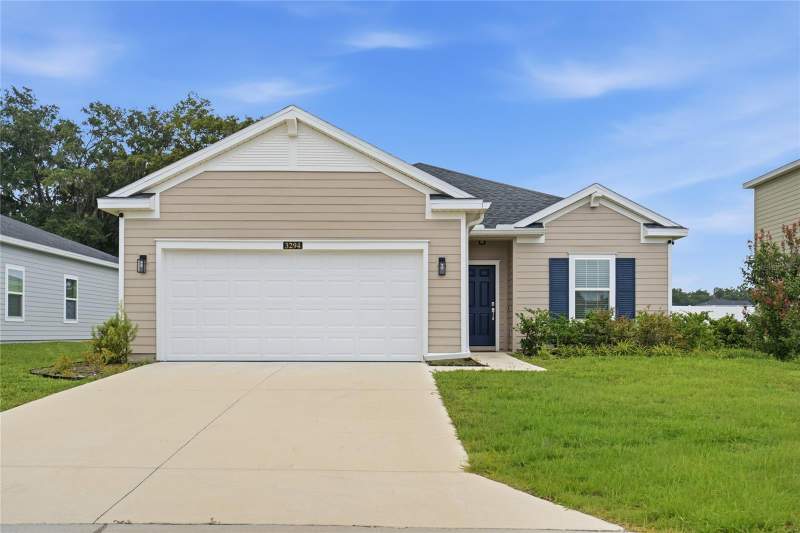 3 bedroom Single Family Residence at 3294 NE 38th Lane, Millwood Estates, Ocala — photo 1
