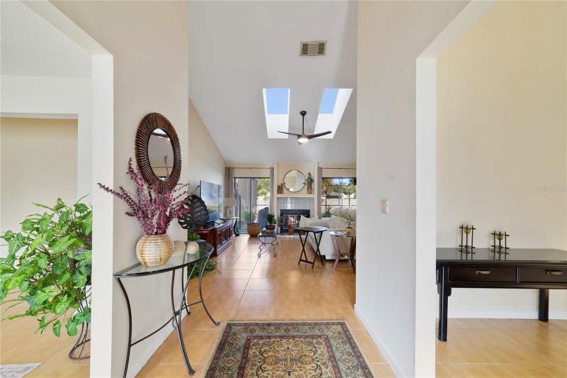 4 bedroom Single Family Residence at 495 Stillwater Drive, Stillwater Ph 2, Oviedo — photo 4
