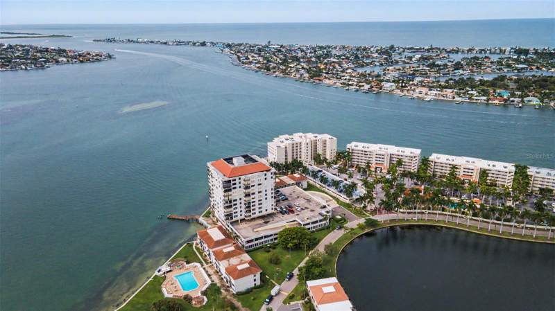 6287 BAHIA DEL MAR CIRCLE #113 home for sale in Bahia Del Mar