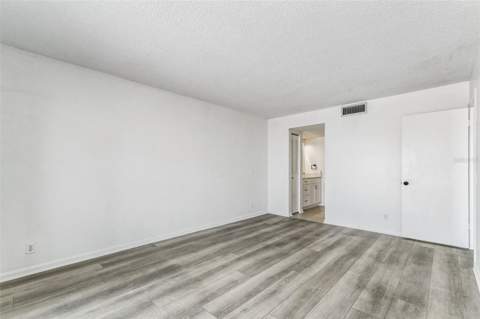 6219 Palma Del Mar Boulevard #301, St Petersburg FL - photo 20 of 37