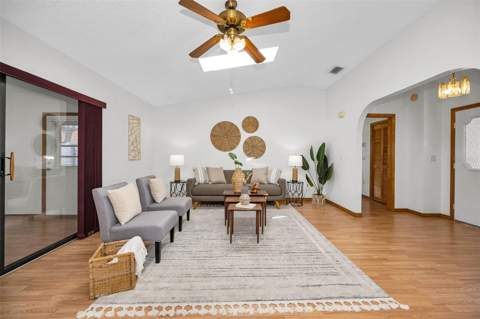 4745 Swallowtail Drive, New Port Richey FL - photo 8 of 35