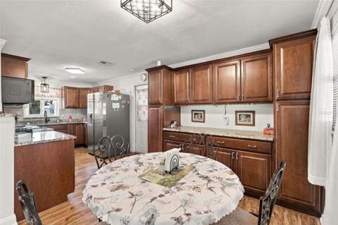 1010 Red Bay Terrace, Port Charlotte FL - photo 10 of 33