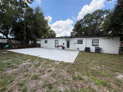 10111 N Ola Avenue, Tampa FL - photo 16 of 20