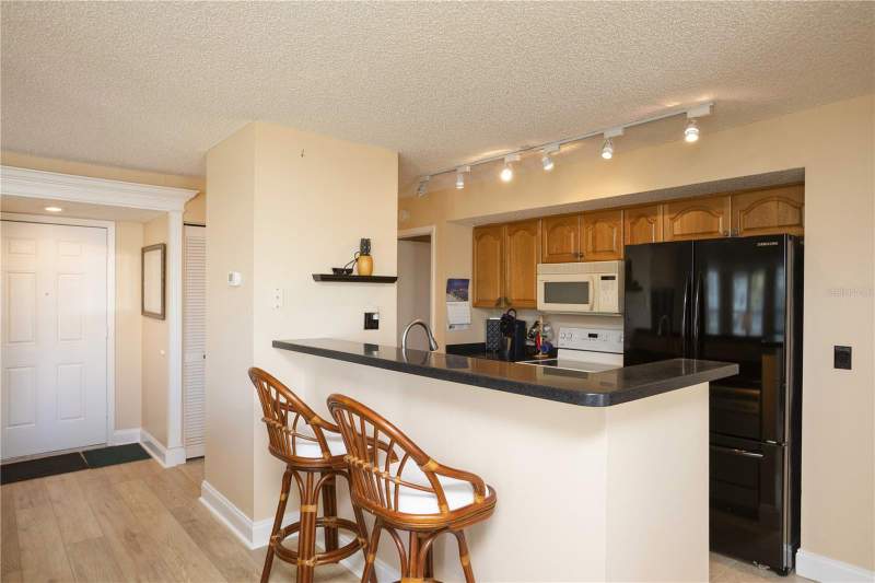 2 bedroom Condominium at 5712 Biscayne Court #101, Mariners Way At New Port, New Port Richey — photo 4