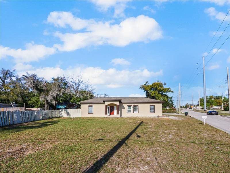 6 bedroom Single Family Residence at 4901 Balboa Drive, Pine Hills Sub 2, Orlando — photo 2