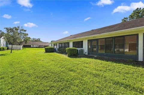 2502 Royal Pines Circle #5B, Clearwater FL - photo 13 of 19