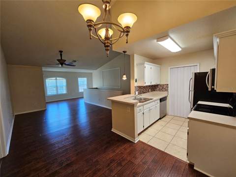 6548 Swissco Drive #628, Orlando FL - photo 17 of 44