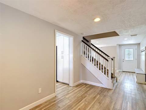 7010 Cobblewood Court, Tampa FL - photo 17 of 73