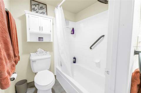 3620 41st Way #F, St Petersburg FL - photo 11 of 46