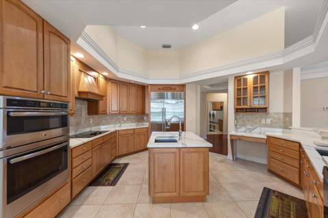 280 Belleview Boulevard, Belleair FL - photo 11 of 35