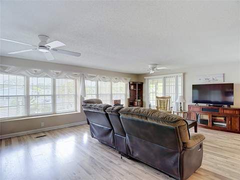 14228 Action Street, Brooksville FL - photo 8 of 87