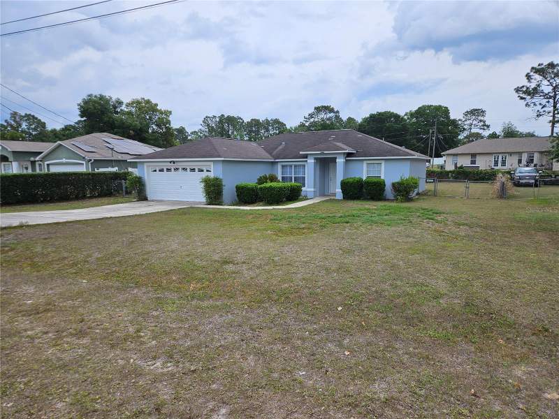 3 bedroom Single Family Residence at 5704 Pecan Road, Silver Springs Shores, Ocala — photo 2