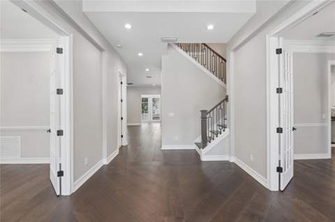 5105 W Neptune Way, Tampa FL - photo 10 of 60