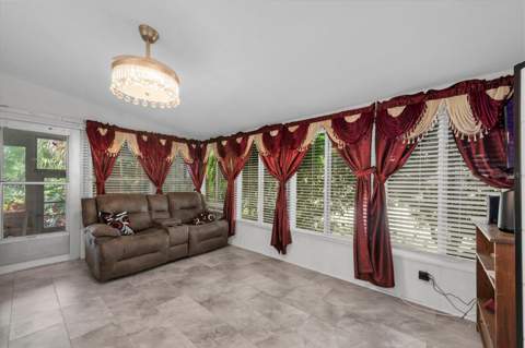 347 Canal Way, Oldsmar FL - photo 7 of 48