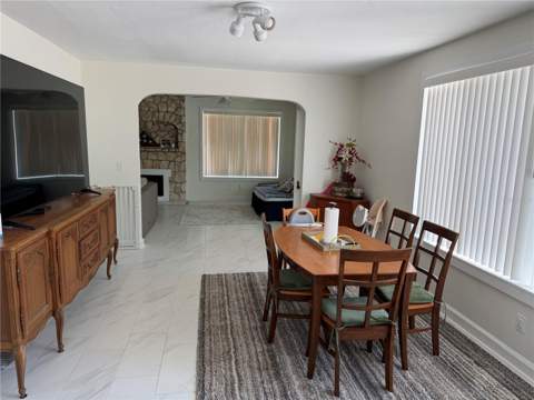 850 Mandalay Avenue, Clearwater Beach FL - photo 9 of 49