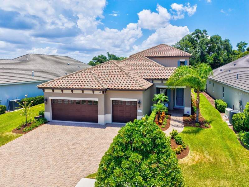 11909 HUNTERS CREEK ROAD home for sale in Grand Palm Phases 2a (D) &amp; 2a (E) Homes for Sale: Median $910K