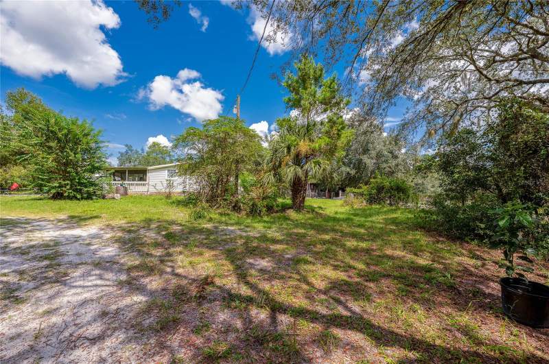 3 bedroom Manufactured Home at 41330 Ford Road, Eustis, Eustis — photo 4
