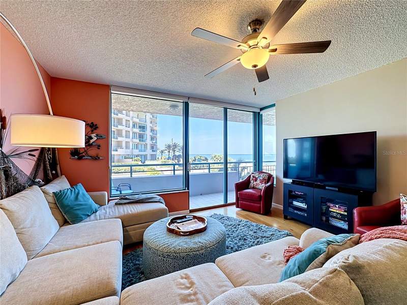 2 bedroom Condominium at 1540 Gulf Boulevard #304, Ultimar Two Condo, Clearwater Beach — photo 2