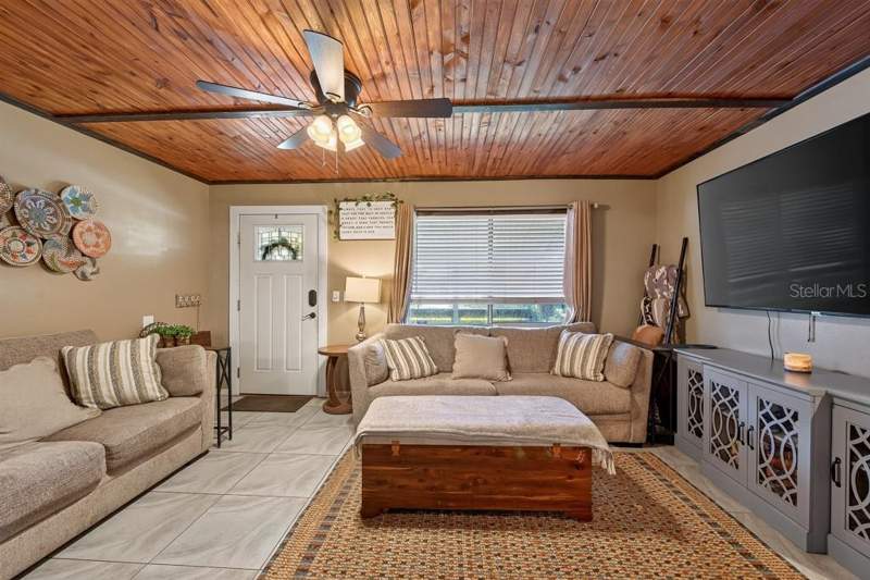 3 bedroom Single Family Residence at 10081 60th Court, Trade Winds Estates Sub, Pinellas Park — photo 5