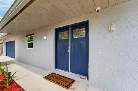 1120 Lakemont Drive, Valrico FL - photo 6 of 88