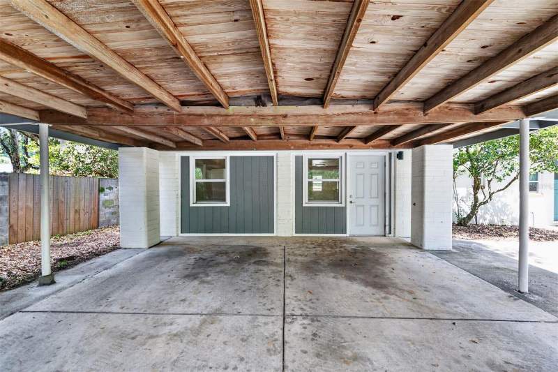 6 bedroom Single Family Residence at 2707 NW 4th Avenue, Hibiscus Park, Gainesville — photo 4