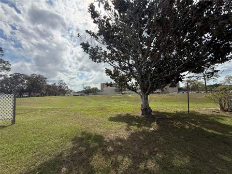 7441 Fairlane Avenue, Brooksville FL - photo 8 of 68