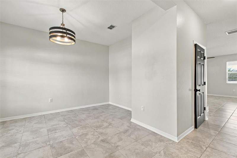 4 bedroom Single Family Residence at 1501 Woodlark Dr, Highland Meadows Ph 3, Haines City — photo 3