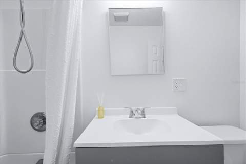 1240 Highland Street, Sarasota FL - photo 24 of 36