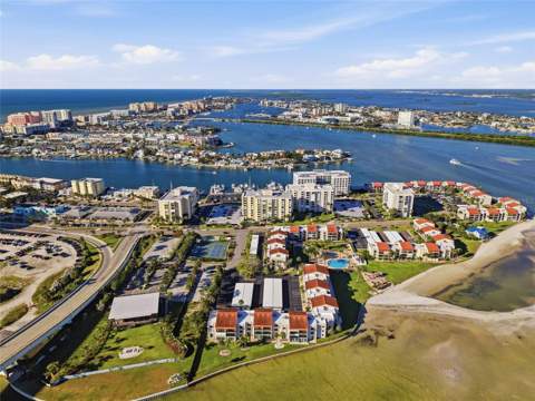 830 S Gulfview Boulevard #604, Clearwater Beach FL - photo 6 of 36