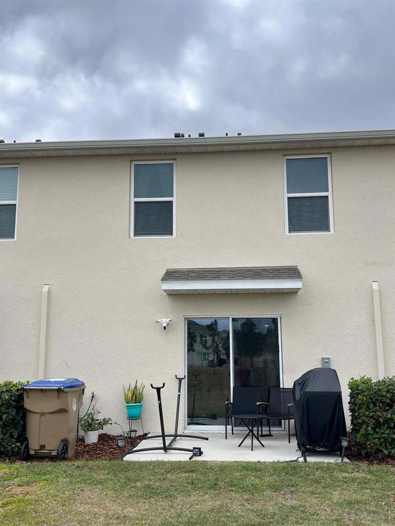 3 bedroom Townhouse at 2755 Brie Hammock Bend, Harmony West Twnhms, Harmony — photo 2