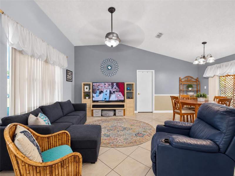 3 bedroom Single Family Residence at 3700 Bramble Court, Blackberry Creek Unit 3, St Cloud — photo 4