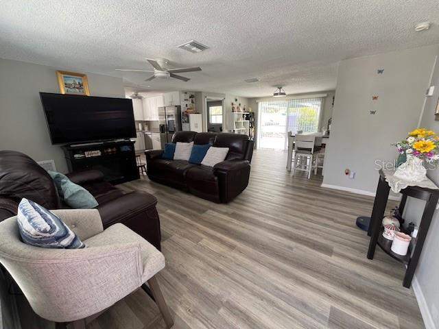 3 bedroom Single Family Residence at 9104 Crabtree Lane, Embassy Hills, Port Richey — photo 5