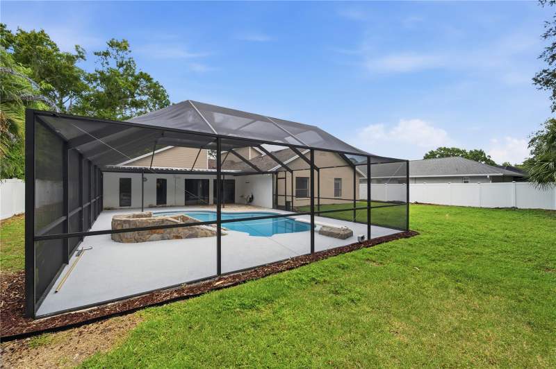 4 bedroom Single Family Residence at 14207 Ashburn Place, Carrollwood Village, Tampa — photo 5