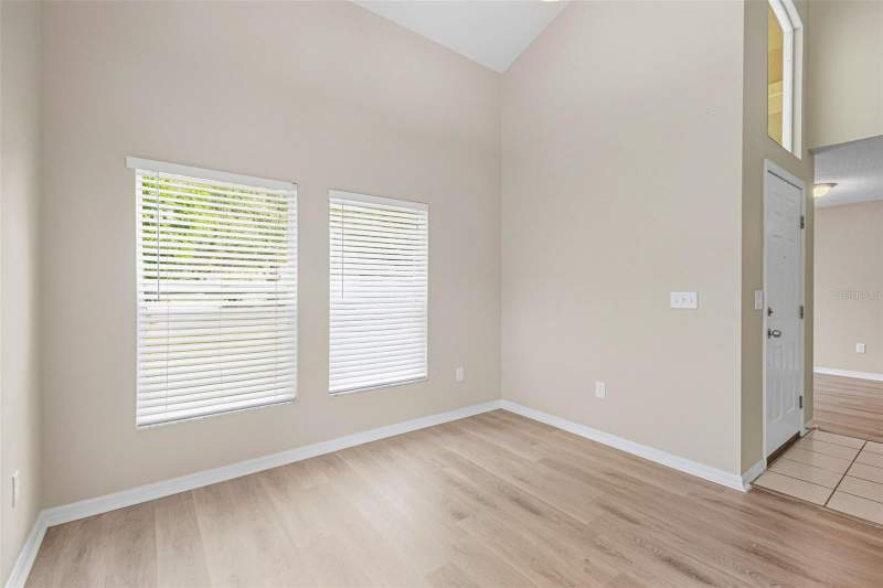 4 bedroom Single Family Residence at 16102 Warden Place, Tampa Palms 2C Unit 2, Tampa — photo 5