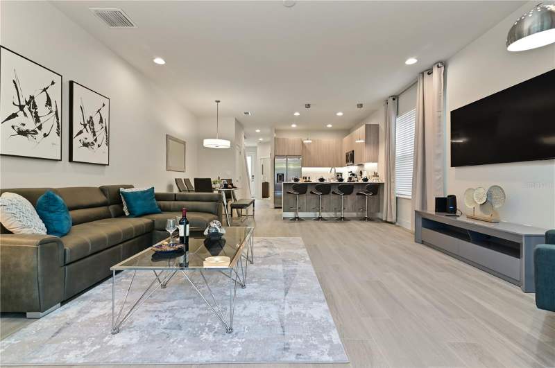 4 bedroom Townhouse at 17220 Blessing Drive, Hidden Forest At Silver Creek, Clermont — photo 5