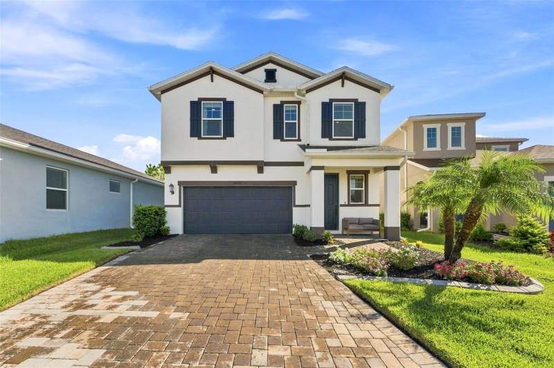 34103 WHITE FOUNTAIN COURT home for sale in Watergrass